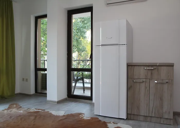 Salena بريمورسكو