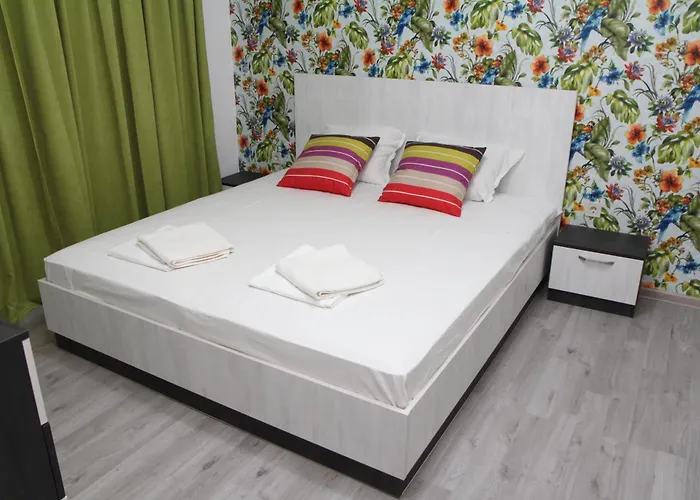 מלון דירות Salena פרימורסקו