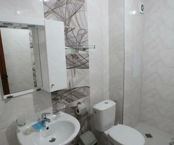 شقة فندقية Salena 4*