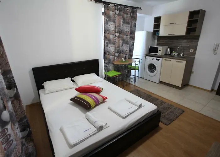 מלון דירות Salena